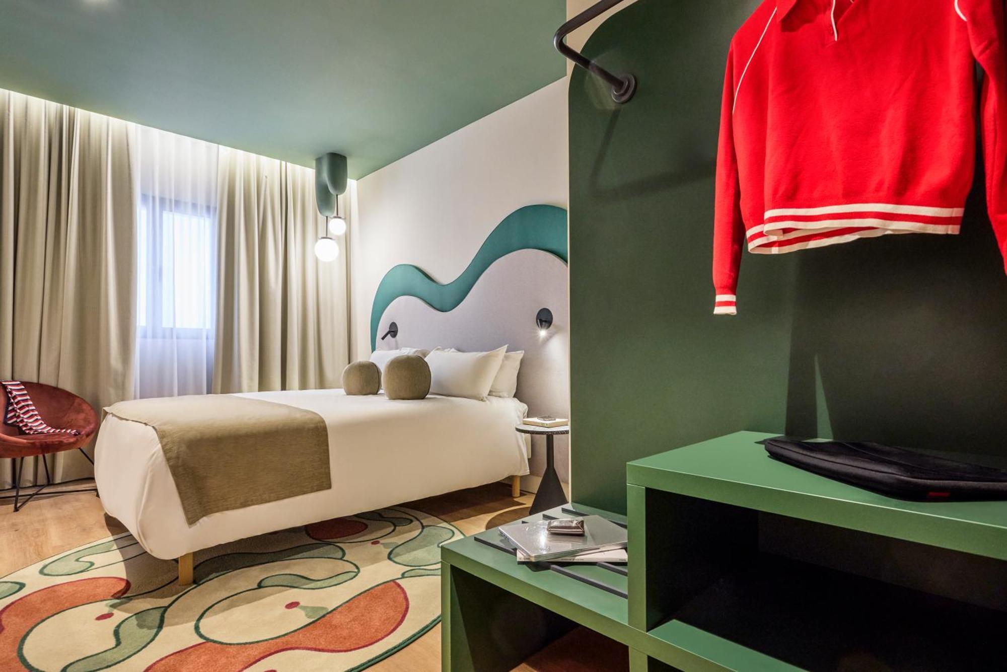 Ibis Styles Airport Valdebebas Madrid
