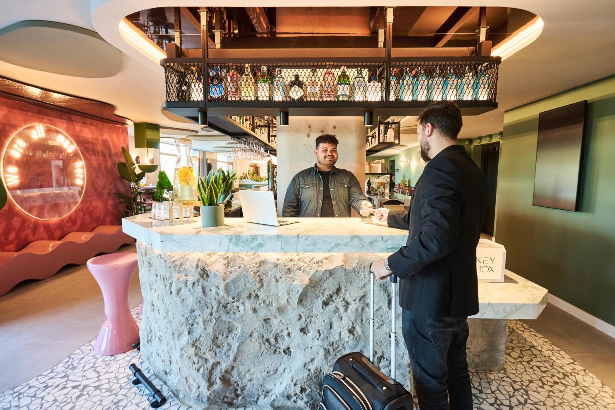 Ibis Styles Airport Valdebebas Hotel 3*